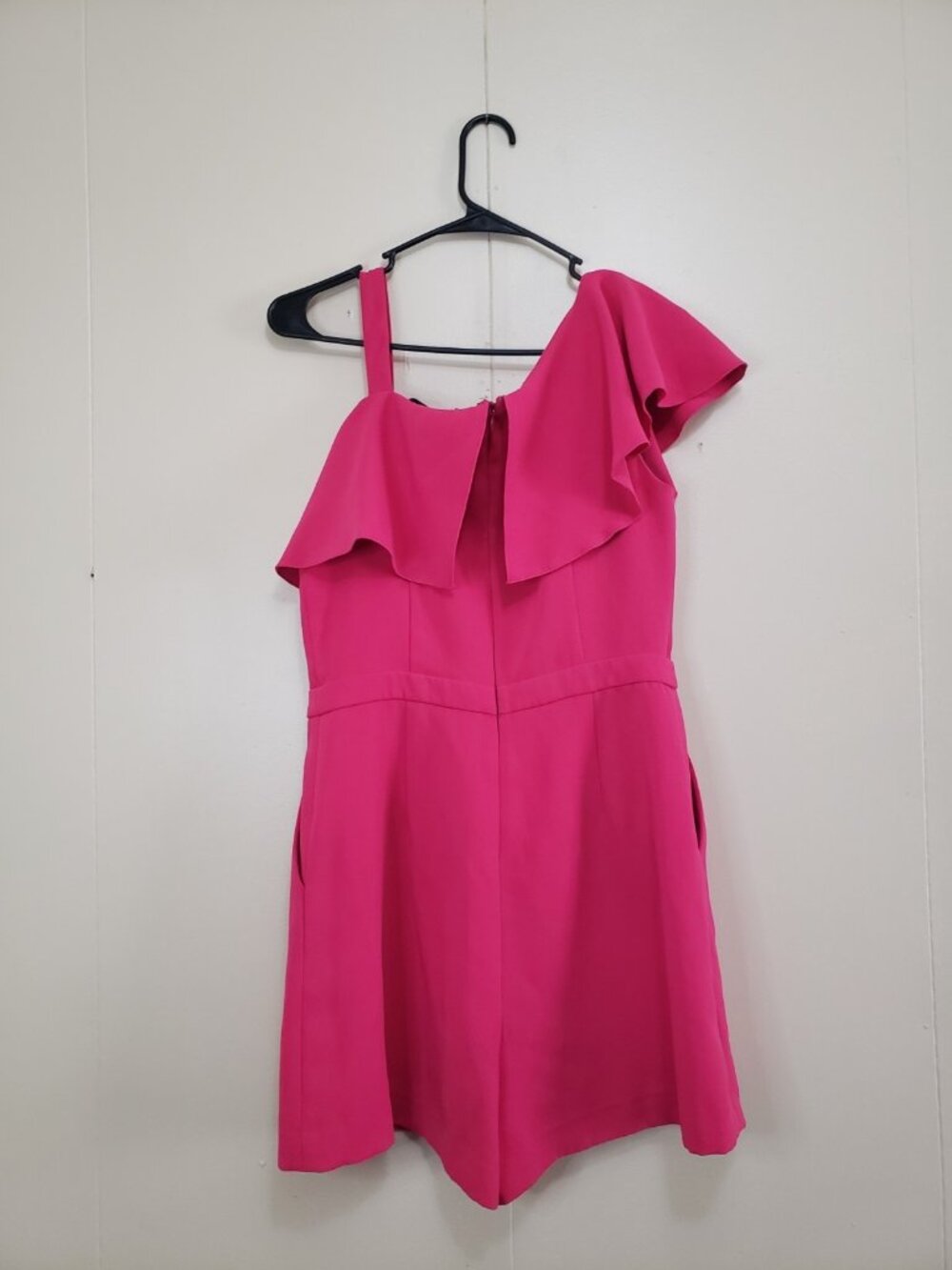 Rachel Zoe Womens 8 One Shoulder Romper Hot Pink Ruffle Cocktail Party Dressy - Picture 3 of 7